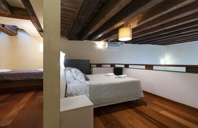 Doge Morosini Palace - Photo 17