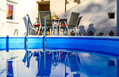 Holiday House Azur with a private pool - Foto 23