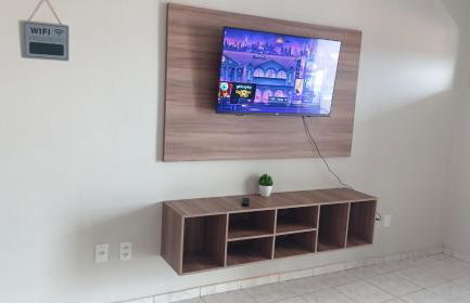 Duplex Até 10 Hóspedes 3 quartos Ar condicionado 2 camas casal 5 camas solteiro Garagem para 3 carros proximo ao Centro e Shopping - Foto 3