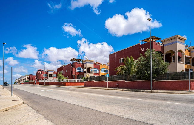 Coastal Comfort in Orihuela - Foto 39