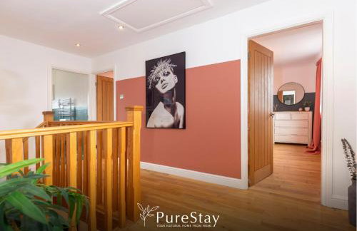 Stunning Bishop Auckland House with 5-bedrooms & 8 Beds Sleeps 12 with Free Parking by PureStay - Foto 12