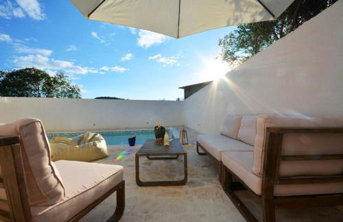 Holiday house with a swimming pool Pozorac, Trogir - 15565 - Foto 8