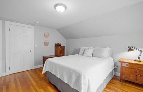 North End Single Family 4 Bed 2 Bath - Foto 35