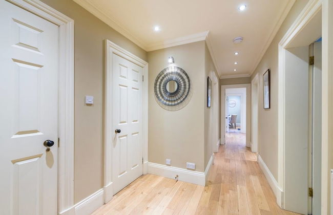 JOIVY Luxury Carlton Terrace Main Door Apartment - Foto 20