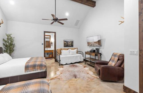 Bent Oak Highland Ranch and Concierge Services - Foto 28