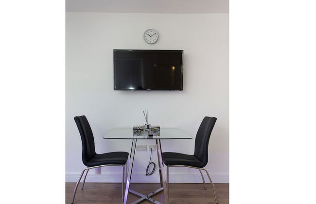 Live in Leeds Greenhill Bungalows - Photo 69