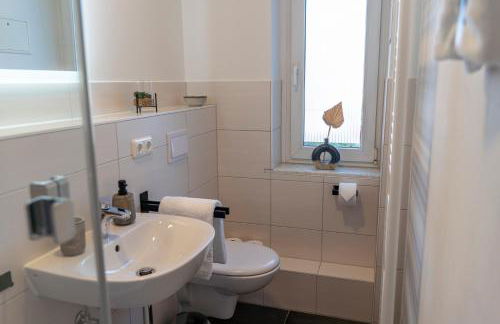 RR - Central Apartments 80qm - Balcony - Washer - Foto 15