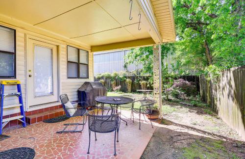 Spacious Downtown Montgomery Home with Yard, Patio! - Foto 30