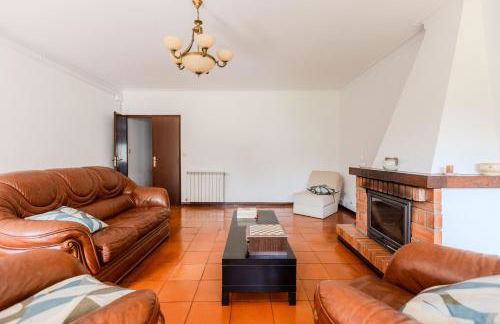 Casa de José &Maria, casa espaçosa para famílias e grupos até 10 pessoas - Foto 36