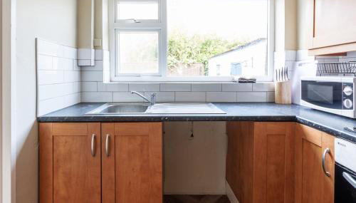 2 Bedroom House in Seaham - Driveway Parking - Foto 3