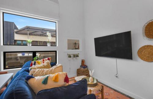 Austin Stylish Studio - Foto 9