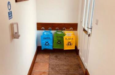 Luxury 2 bed apt 4 mins from M6 J44 pet friendly, - Foto 2