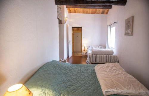 Le Mas pierre et soie - Photo 37