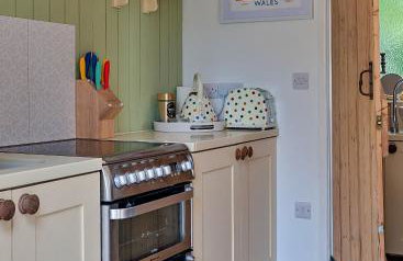 Finest Retreats - Shrawardine Train Carriage - Foto 8