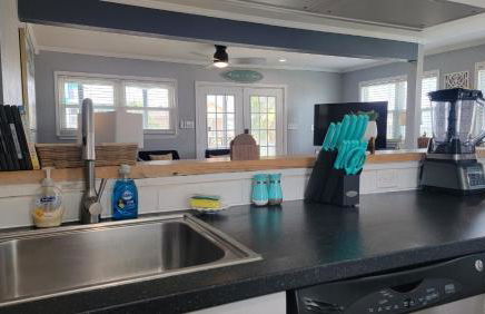 Sea-La-Vie, your beach house oasis - Photo 17