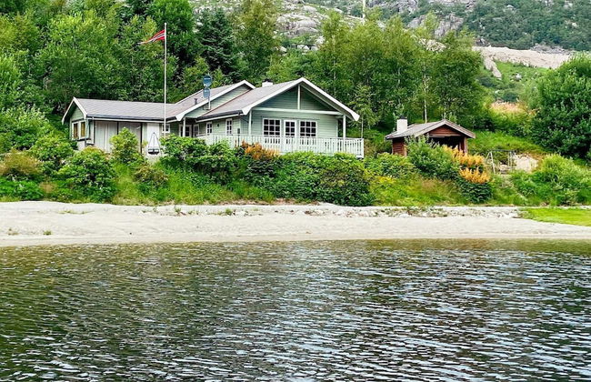 8 Person Holiday Home in Jorpeland-by Traum - Foto 1