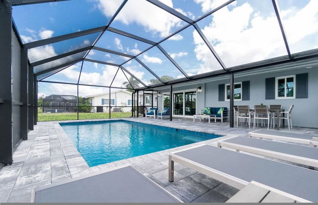 Villa Capri - Waterfront Retreat With Heated Pool - Foto 6