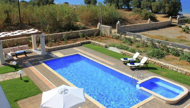 Stone Built Private villa Emerald with pool, 30m to Beach & BBQ! - Foto 2, Imagem principal