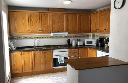 Torrevieja, La Torreta Ground Floor Apartment with Large Private Patio Garden - Foto 7