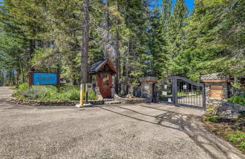 Chambers Lakeside Escape w Lake Views & HOA Access! - Foto 42