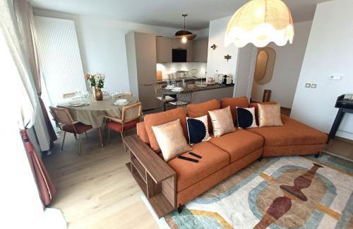 Disney T3 LUXE neuf 6P 2 ch 2 salle de bain parking privé en sous sol lit bébé C105 - Foto 2