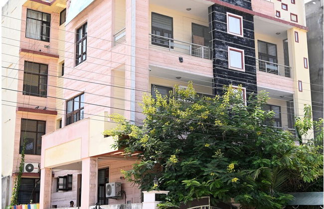 SOHANAs Homestays- 2 BHK Apartment with Terrace near Jaipur International Airport - Foto 36
