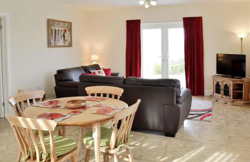 Sunset Cottage - Photo 2