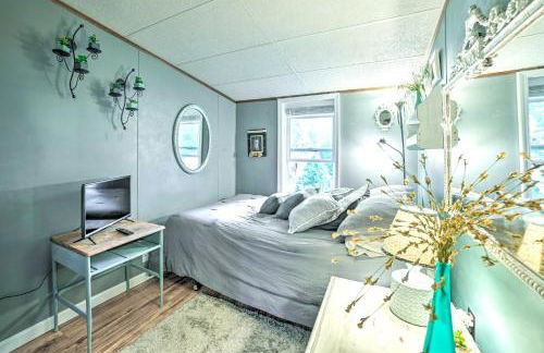 Riverfront Home with Dock about 6 Mi to Cheboygan! - Foto 20