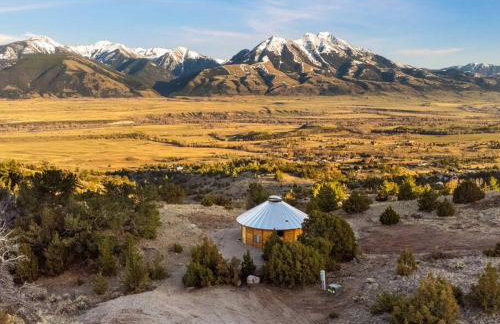 Mountain Yurt - Luxe Yellowstone Cabin I Condé Nast - Foto 30