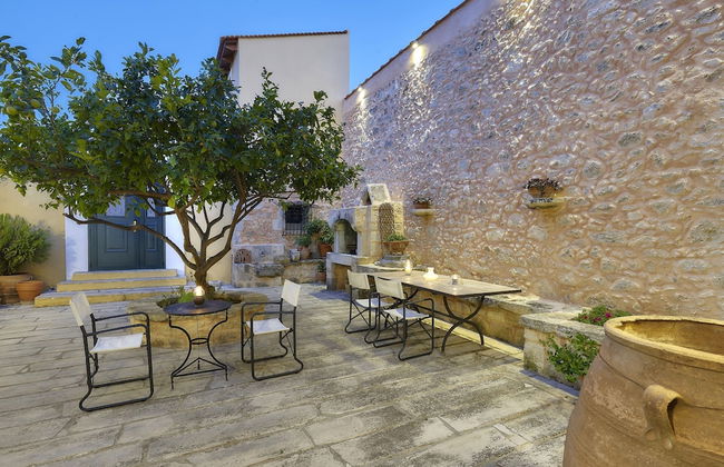 Castello Villa Daphnes - Private Pool & Whirlpool - Foto 30