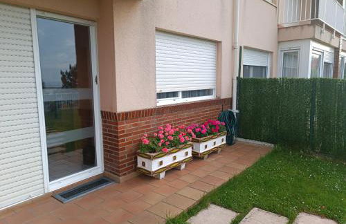 Apartamento con jardín privado cerca playa Usil - Mogro - Foto 7