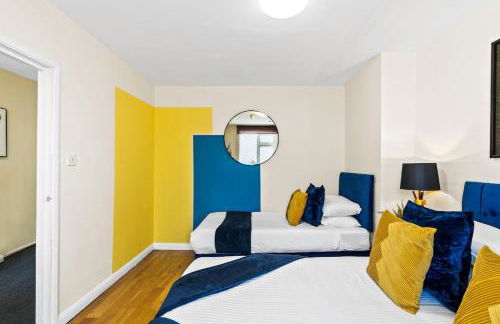 Station 10 Beds - Contractor - Central - Sleeps 12 - Foto 7