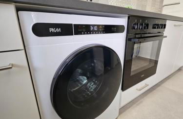 Modern Homes - Voll ausgestatte Wohnung - Balkon - Hotelbetten - 4K TV - WLAN - Foto 43