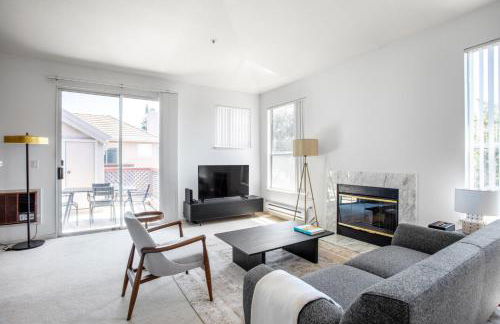 Fremont 2BR w WD Pool nr Lake Shops SFO-359 - Foto 1