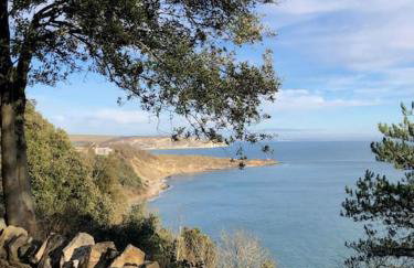 Beach House - Photo 30