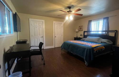 King Suite in shared home 9 Min to Convention Center - Foto 10