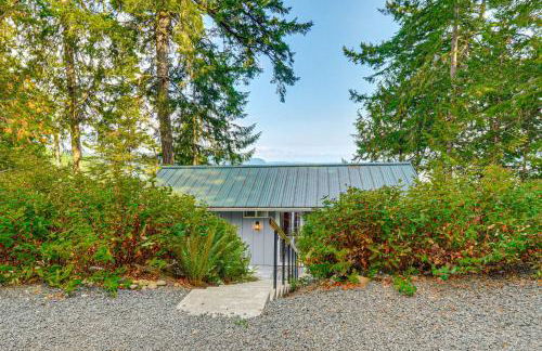 Outdoor Kitchen and Canal Views Cabin in Quilcene! - Foto 27