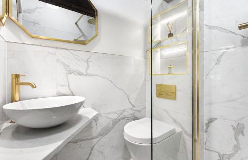 Coronation Family Cottage, Modernised 200-Year-Old Lake District Cottage with Private Hot Tub and Parking - Ridgestone - Foto 59