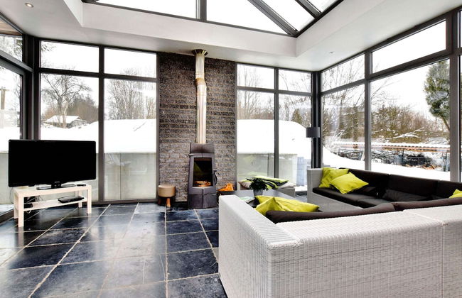 Luxurious Holiday Home in Courtil with Hot Tub - Photo 19