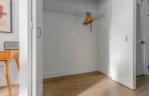 Loop jr 1br w game room nr park riverwalk CHI-1013 - Photo 15