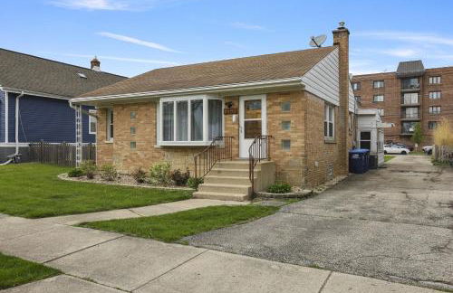 Charming Retreat in the Heart of Des Plaines residence - Foto 6