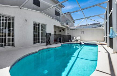 Much Needed Private Relaxation Home - Photo 9