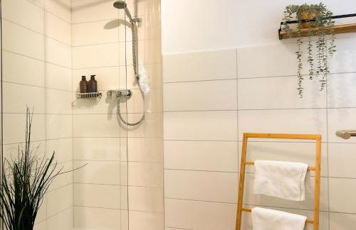 2 Kingsizebetten, perfekt für Familien, Zentral - Foto 14