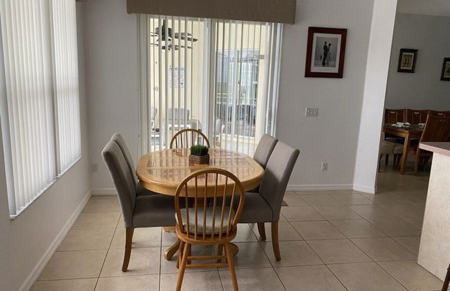 Hampton Lakes Villa 5 Bedroom Home - Foto 12