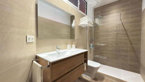 La Fuente del Pedregal Casa 1 - Lago y piscinas - Photo 5, towels, Shower