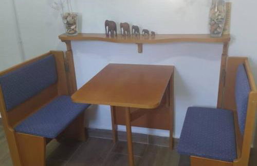 Acogedora casita loft de piedra con piscina compartida - Foto 18