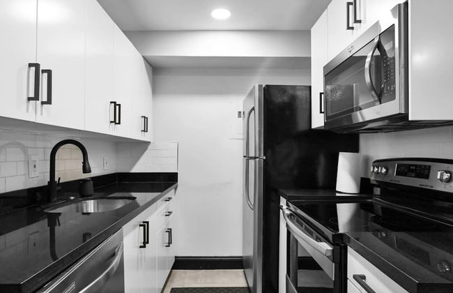 Escape to This Gorgeous new Wilton Manors Villa - Photo 47