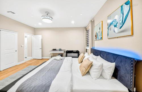 Spacious 9BR Home with Parking and Near DTLA - Foto 38