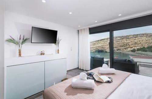 Aphrodite Luxury Accommodation - Photo 7