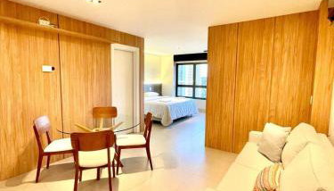 Um Luxo de Vista, Lindo Closet e Móveis Assinados - Foto 2